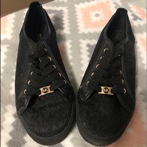 MK shoes